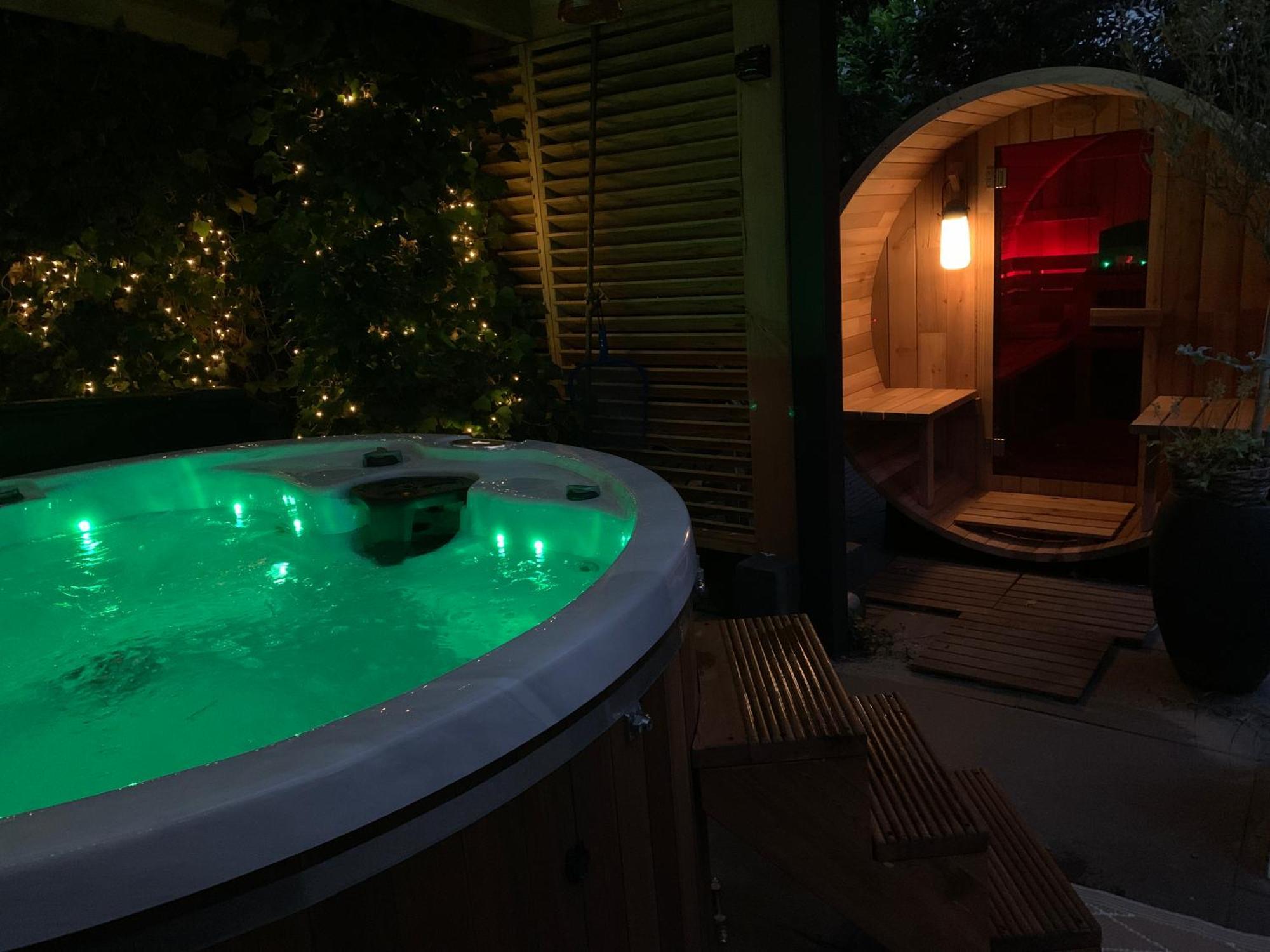 Romantisch Wellness Appartement Met Prive Hottub Sauna Gamesroom Den Ham ภายนอก รูปภาพ
